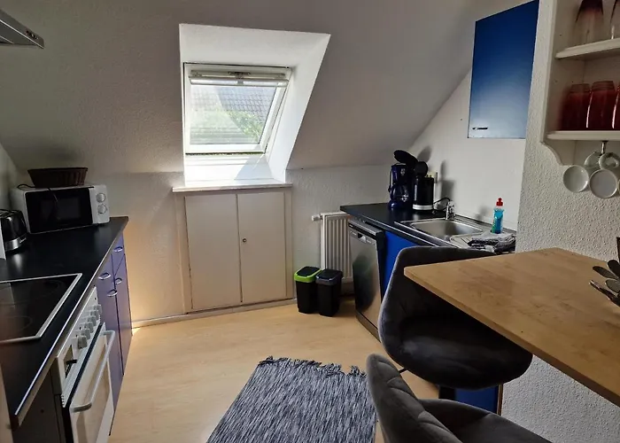 Rosindell Brunnenhaus Daire *